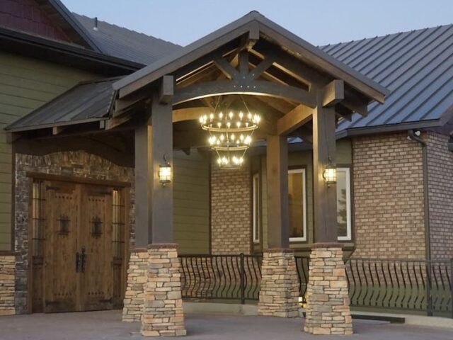 Finding Quiet Adventures on the Edge of the Canyon with Zion Cliff Lodge